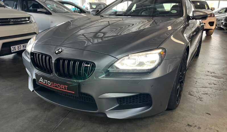 2013 BMW M6 Coupe full
