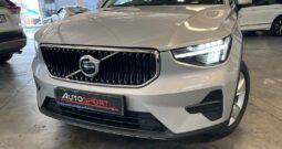 2024 Volvo XC40 B3 Essential