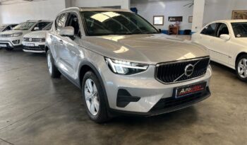 2024 Volvo XC40 B3 Essential full