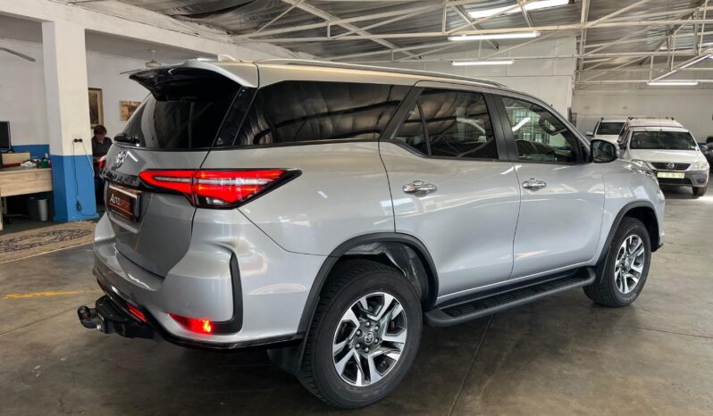 2025 Toyota Fortuner 2.8GD-6 full