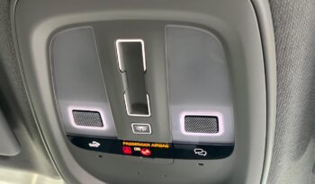 2024 Volvo XC40 B3 Essential full