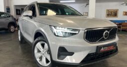 2024 Volvo XC40 B3 Essential