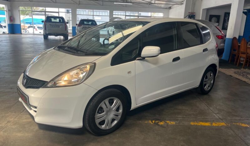 2014 Honda Jazz 1.3 Trend full