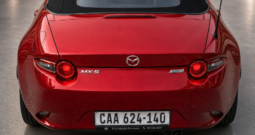 2016 Mazda MX-5 2.0 Roadster-Coupe