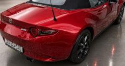 2016 Mazda MX-5 2.0 Roadster-Coupe